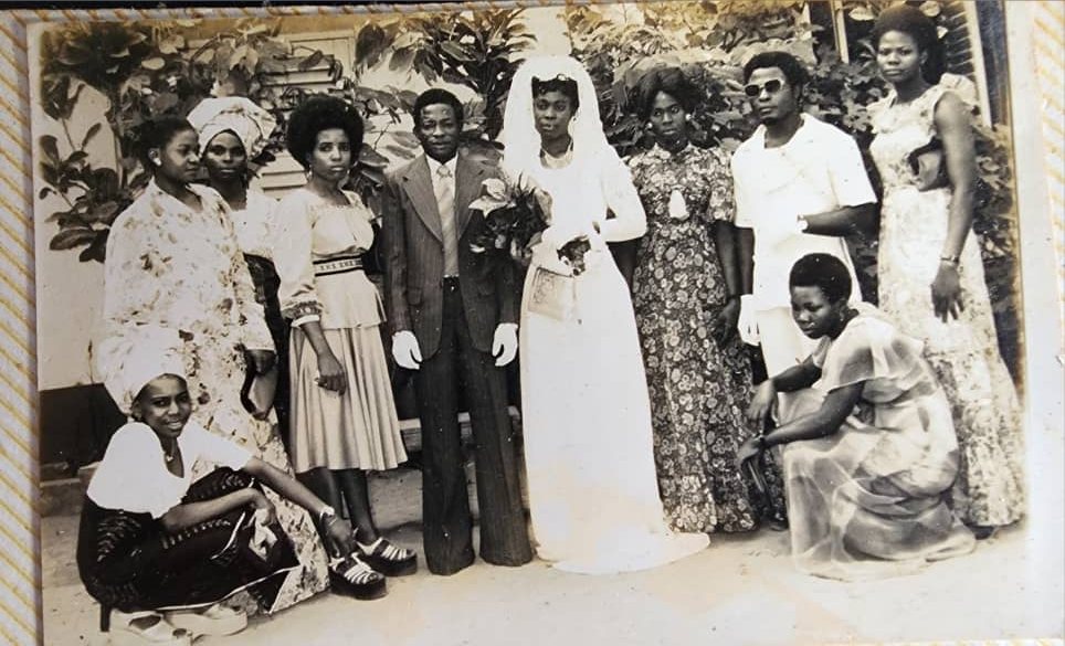 Pa. Ogunor with his bride and the full wedding party